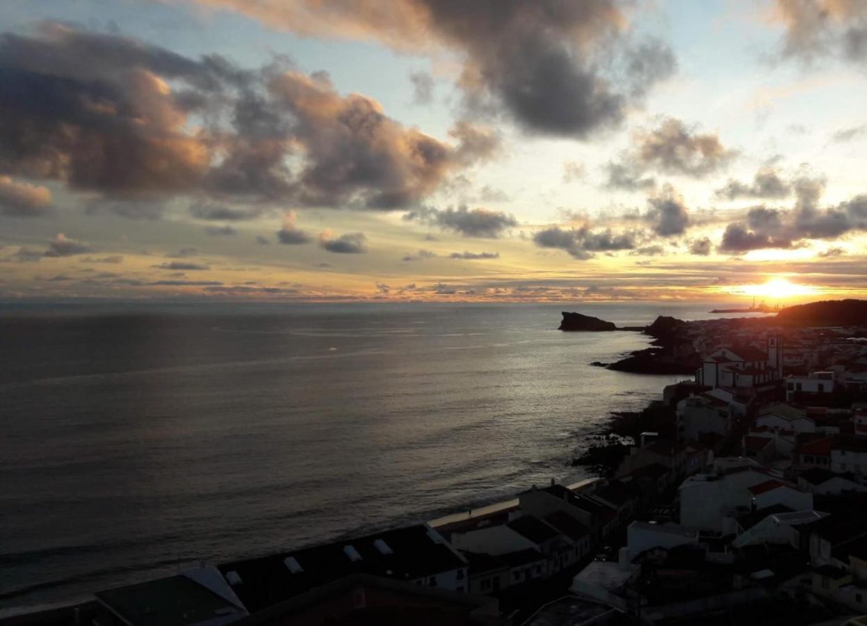 Lila Ocean View Apartment Ponta Delgada  Exterior photo