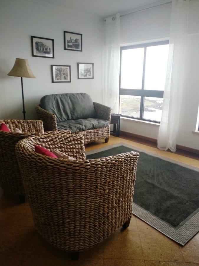 Lila Ocean View Apartment Ponta Delgada  Exterior photo