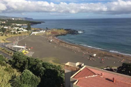 Lila Ocean View Apartment Ponta Delgada  Exterior photo